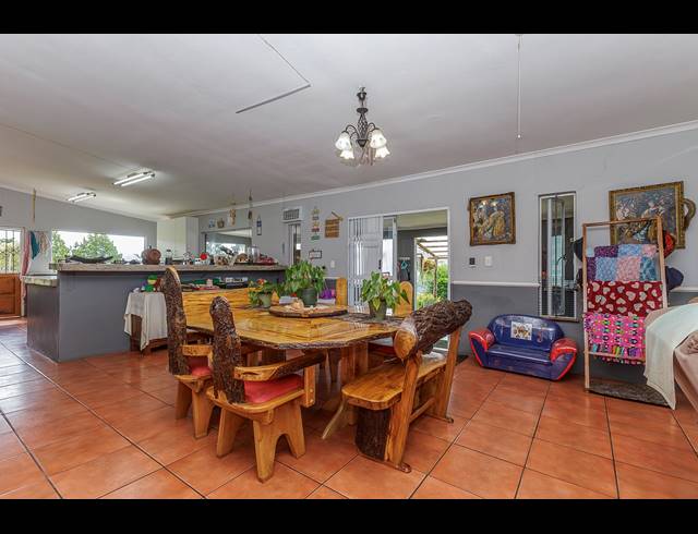 5 BEDROOM HOUSE FOR SALE IN CLIFFDALE